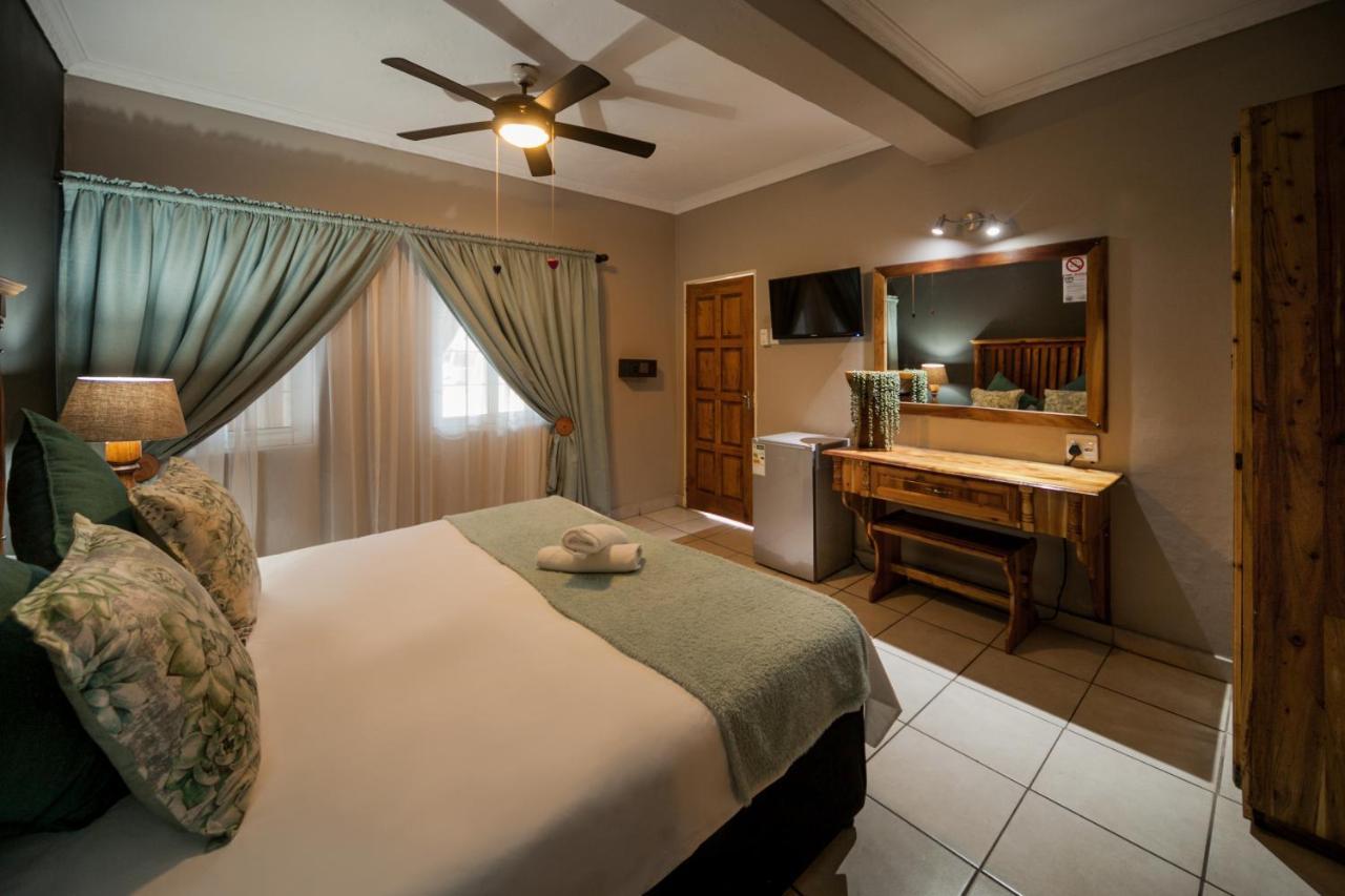 Ivory Tusk Lodge Tzaneen Exterior foto